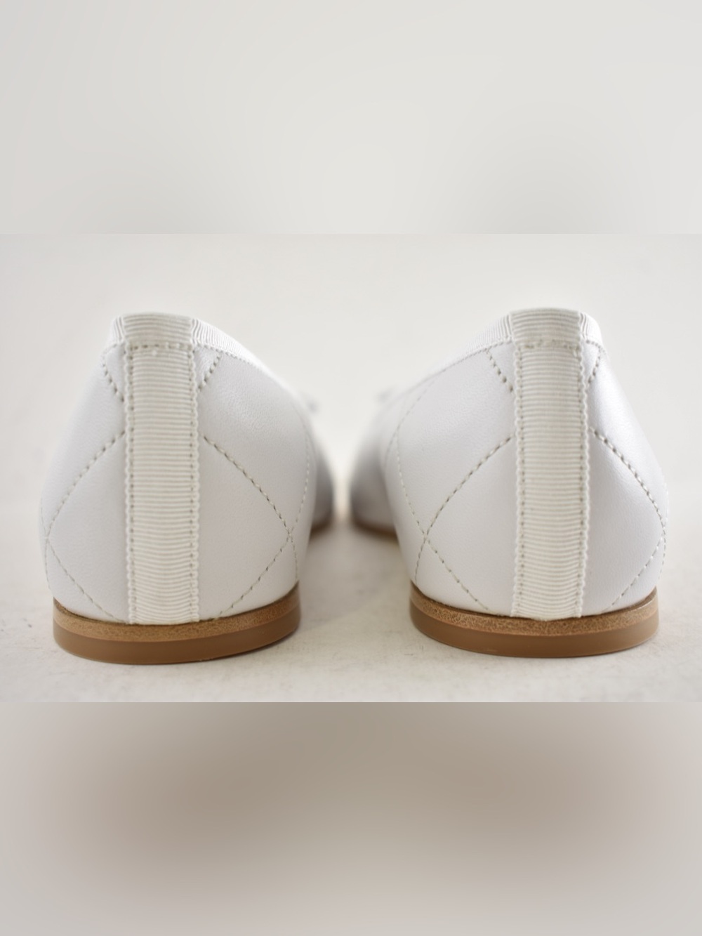 Chanel 26M Coco Beach Cambon White Black CC XL Logo Ballet Ballerina Flat 36.5 - Picture 15 of 16